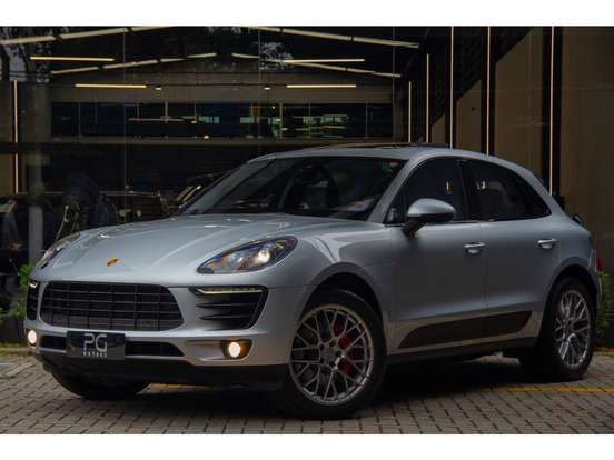 PORSCHE-MACAN-2016