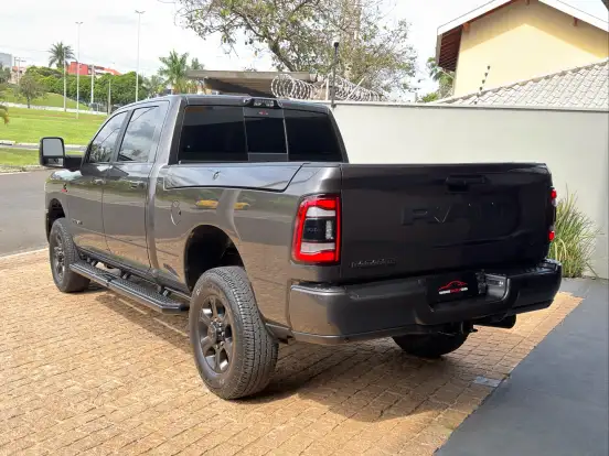 RAM-2500-6.7 I6 TURBO DIESEL LARAMIE CD 4X4 AUTOMÁTICO RAM-2500-2023