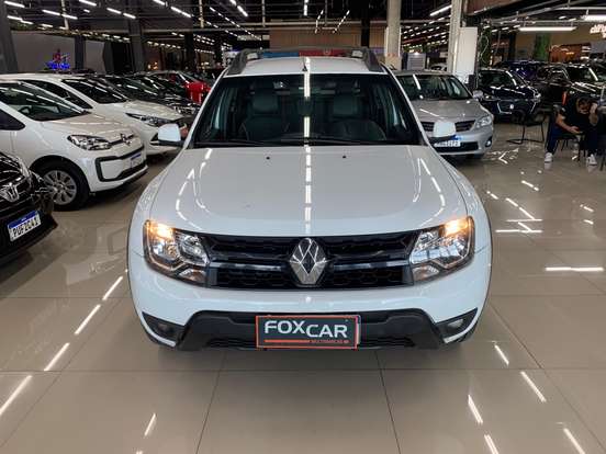 RENAULT-DUSTER OROCH-2019
