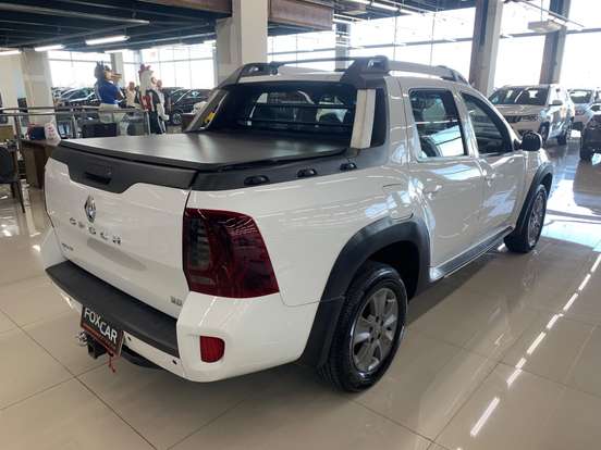 RENAULT-DUSTER OROCH-2019