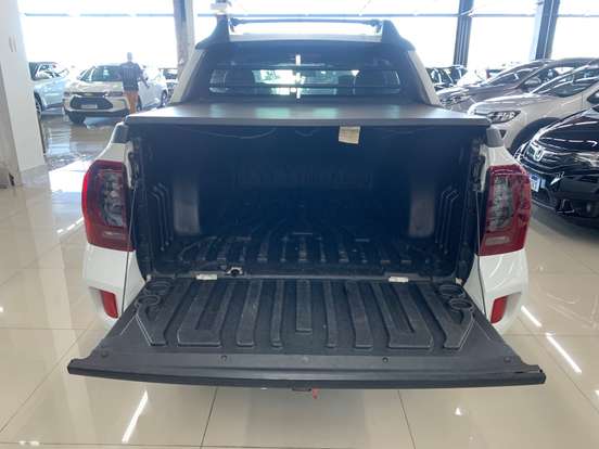 RENAULT-DUSTER OROCH-2019