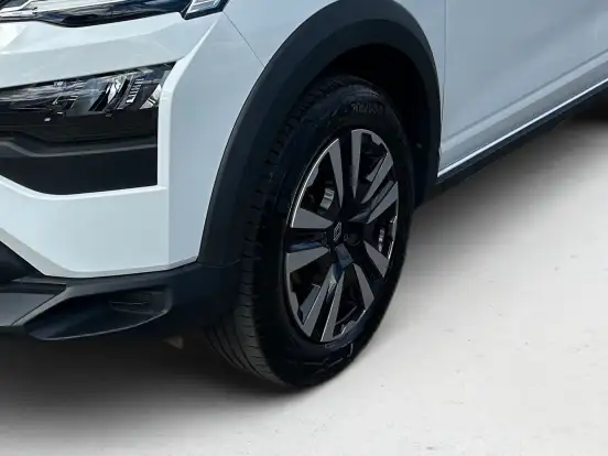 RENAULT-KARDIAN-2024