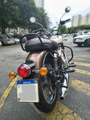ROYAL ENFIELD-CLASSIC 350-2025