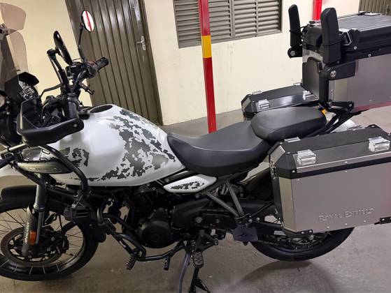 ROYAL ENFIELD HIMALAYAN 450 KAMET WHITE 