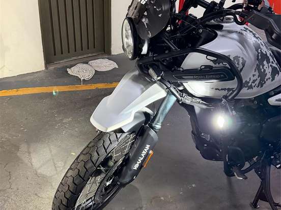 ROYAL ENFIELD-HIMALAYAN 450 KAMET WHITE ROYAL ENFIELD-HIMALAYAN 450 KAMET WHITE-2025