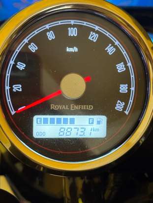 ROYAL ENFIELD-INTERCEPTOR-2025