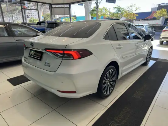 TOYOTA-COROLLA-2022