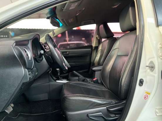 TOYOTA-COROLLA-2.0 XEI 16V FLEX 4P AUTOMÁTICO TOYOTA-COROLLA-2018