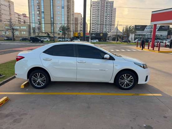 TOYOTA-COROLLA-2014