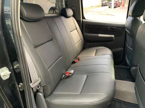 TOYOTA-HILUX-2.7 SR 4X2 CD 16V FLEX 4P AUTOMÁTICO TOYOTA-HILUX-2012