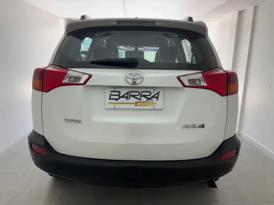TOYOTA-RAV4-2014