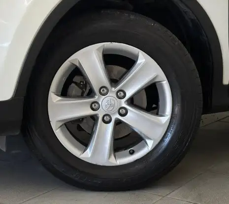 TOYOTA-RAV4-2014