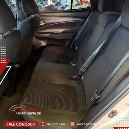TOYOTA-YARIS-2018