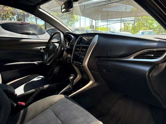 TOYOTA-YARIS-1.3 16V FLEX XL PLUS TECH MULTIDRIVE TOYOTA-YARIS-2018