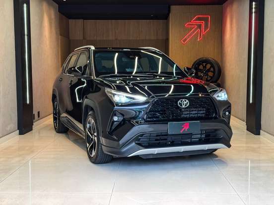 TOYOTA-YARIS CROSS-2026