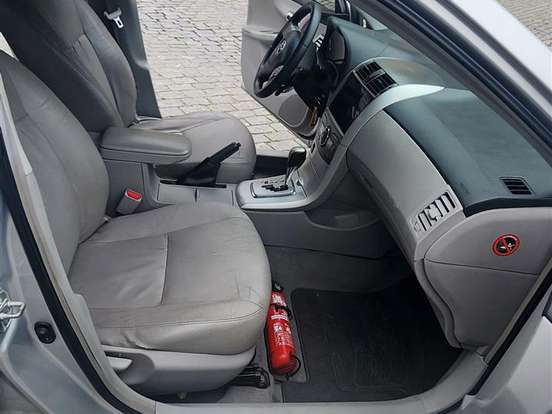 TOYOTA-COROLLA-2.0 XEI 16V FLEX 4P AUTOMÁTICO TOYOTA-COROLLA-2013