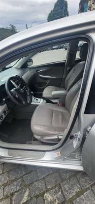 TOYOTA-COROLLA-2013