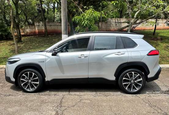 TOYOTA-COROLLA CROSS-2021