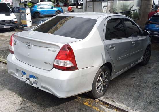 TOYOTA-ETIOS-2017