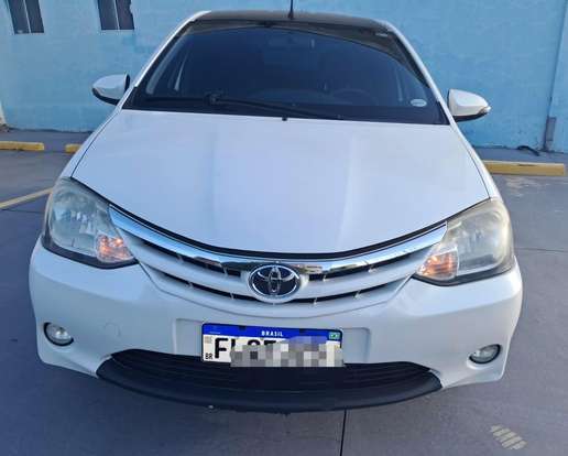 TOYOTA-ETIOS-2014