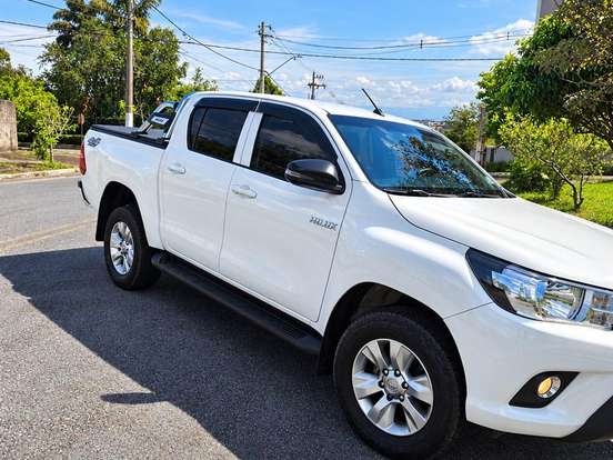 TOYOTA-HILUX-2.8 NARROW 4X4 CD 16V DIESEL 4P MANUAL TOYOTA-HILUX-2020
