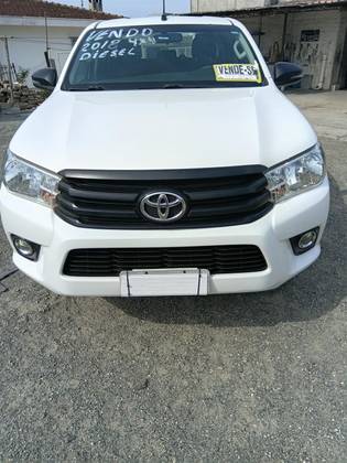 TOYOTA HILUX 2.8 STD 4X4 CD 16V DIESEL 4P MANUAL