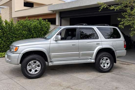 TOYOTA-HILUX SW4-2001