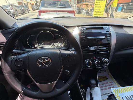 TOYOTA-YARIS-1.5 16V FLEX SEDAN XL MULTIDRIVE TOYOTA-YARIS-2018