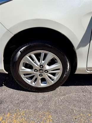 TOYOTA-YARIS-2018