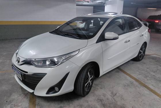 TOYOTA YARIS 1.5 16V FLEX SEDAN XLS MULTIDRIVE