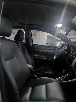 TOYOTA-YARIS-2018