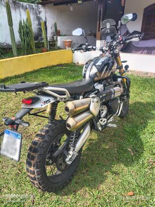 TRIUMPH BONNEVILLE SCRAMBLER 1200 XE 