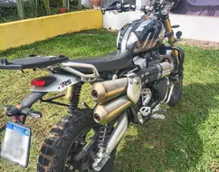 TRIUMPH BONNEVILLE SCRAMBLER 1200 XE TRIUMPH BONNEVILLE SCRAMBLER 1200 XE