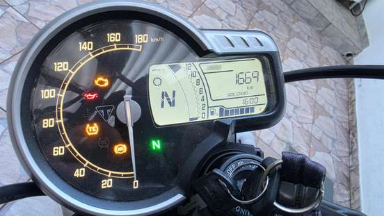 TRIUMPH-SCRAMBLER 400 X-2025