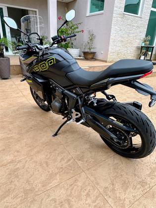 TRIUMPH TIGER 800 SPORT 