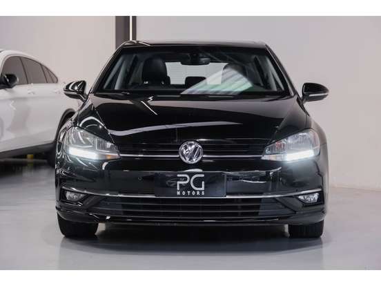 VOLKSWAGEN-GOLF-1.0 200 TSI TOTAL FLEX COMFORTLINE TIPTRONIC VOLKSWAGEN-GOLF-2017