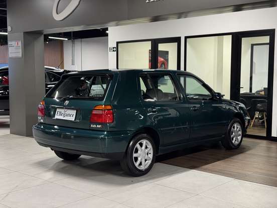 VOLKSWAGEN-GOLF-1.8 MI GL 8V GASOLINA 4P MANUAL VOLKSWAGEN-GOLF-1996