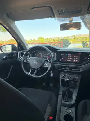 VOLKSWAGEN-POLO-2024