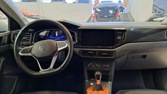 VOLKSWAGEN-POLO-2025