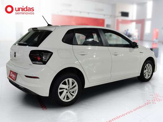 VOLKSWAGEN-POLO-1.0 170 TSI COMFORTLINE AUTOMÁTICO VOLKSWAGEN-POLO-2024