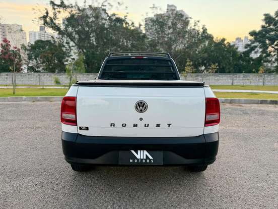 VOLKSWAGEN-SAVEIRO-2022