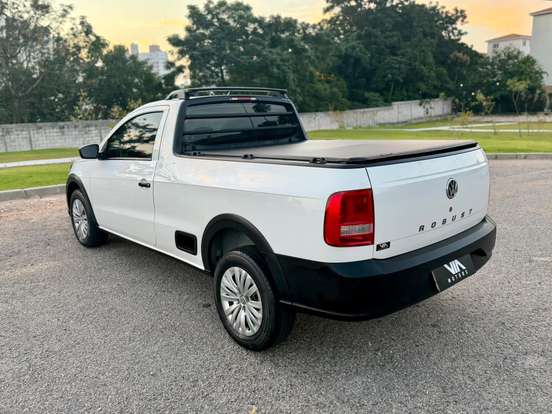 VOLKSWAGEN-SAVEIRO-2022