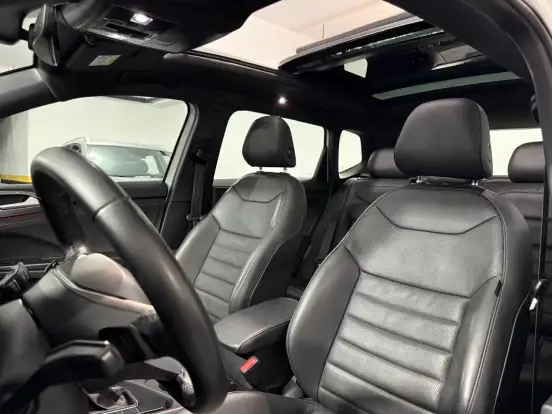 VOLKSWAGEN-TAOS-2022