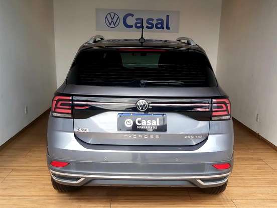VOLKSWAGEN-T-CROSS-1.4 250 TSI TOTAL FLEX HIGHLINE AUTOMÁTICO VOLKSWAGEN-T-CROSS-2023