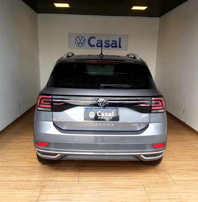 VOLKSWAGEN-T-CROSS-2023