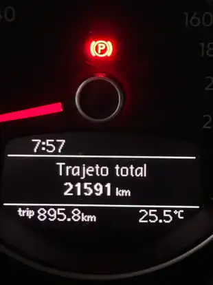 VOLKSWAGEN-UP-2021