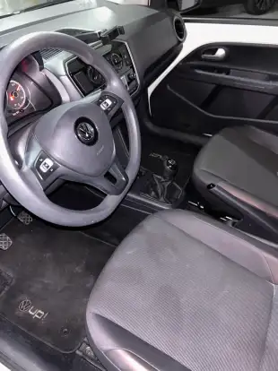 VOLKSWAGEN-UP-2021