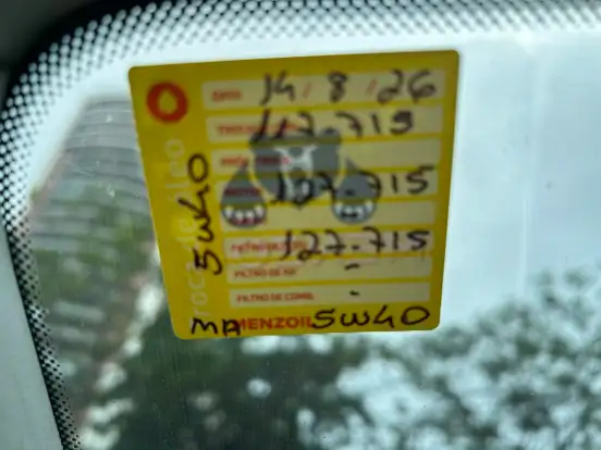 VOLKSWAGEN-UP-2014