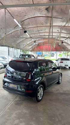 VOLKSWAGEN-UP-2017