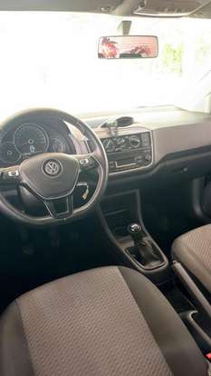 VOLKSWAGEN-UP-2017